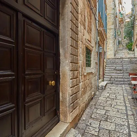 Misir Apartman