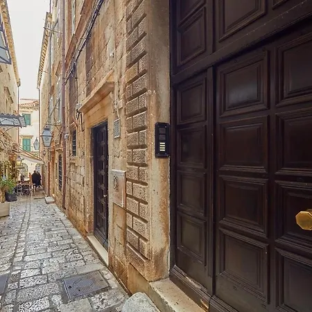 Apartmán Misir *